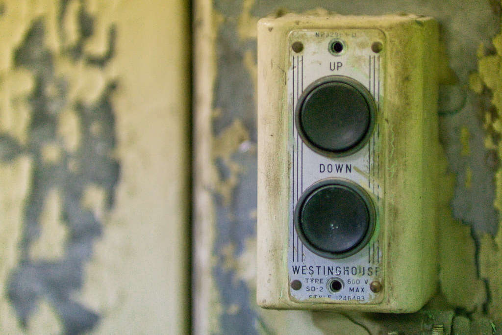 Elevaator buttons by nan palmero