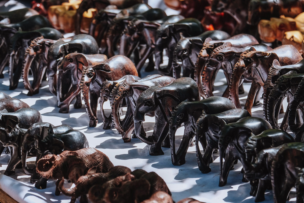 Elephant figures by soomness