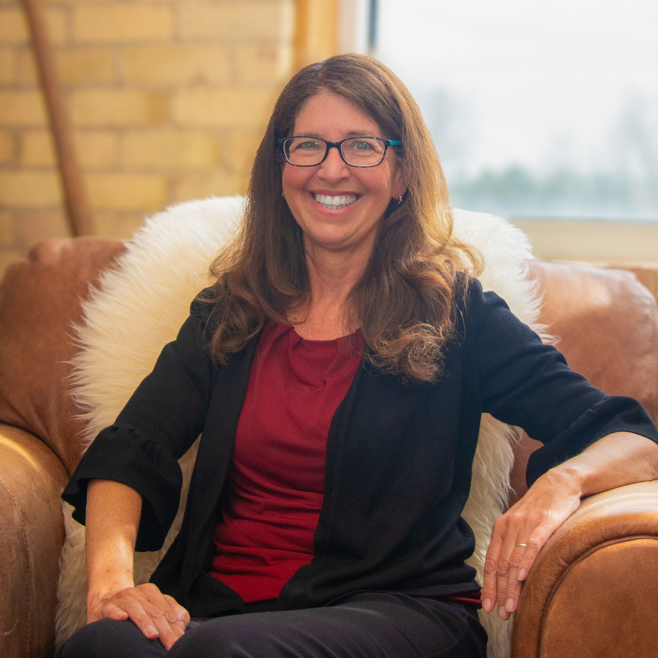 Elizabeth Rolinski Headshot